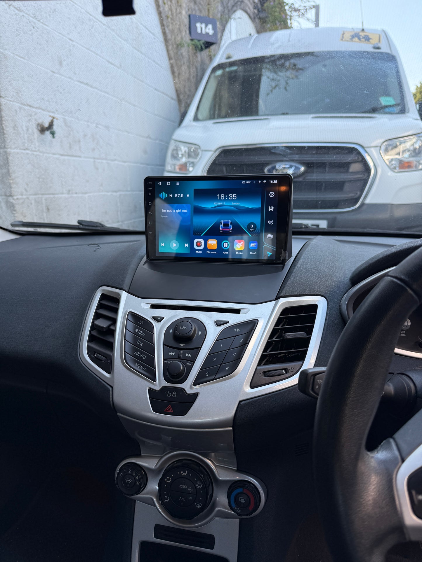 Ford Fiesta | 2009-2016 | Android Screen