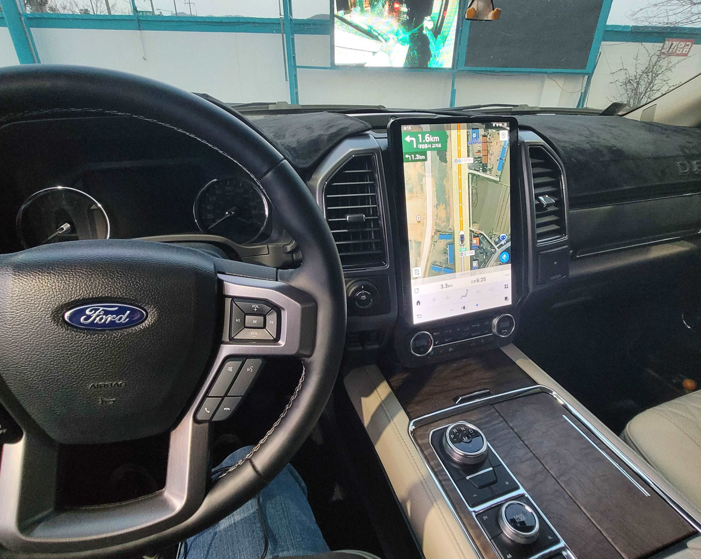Ford Expedition | 2016-2022 | Android Screen | Tesla Style