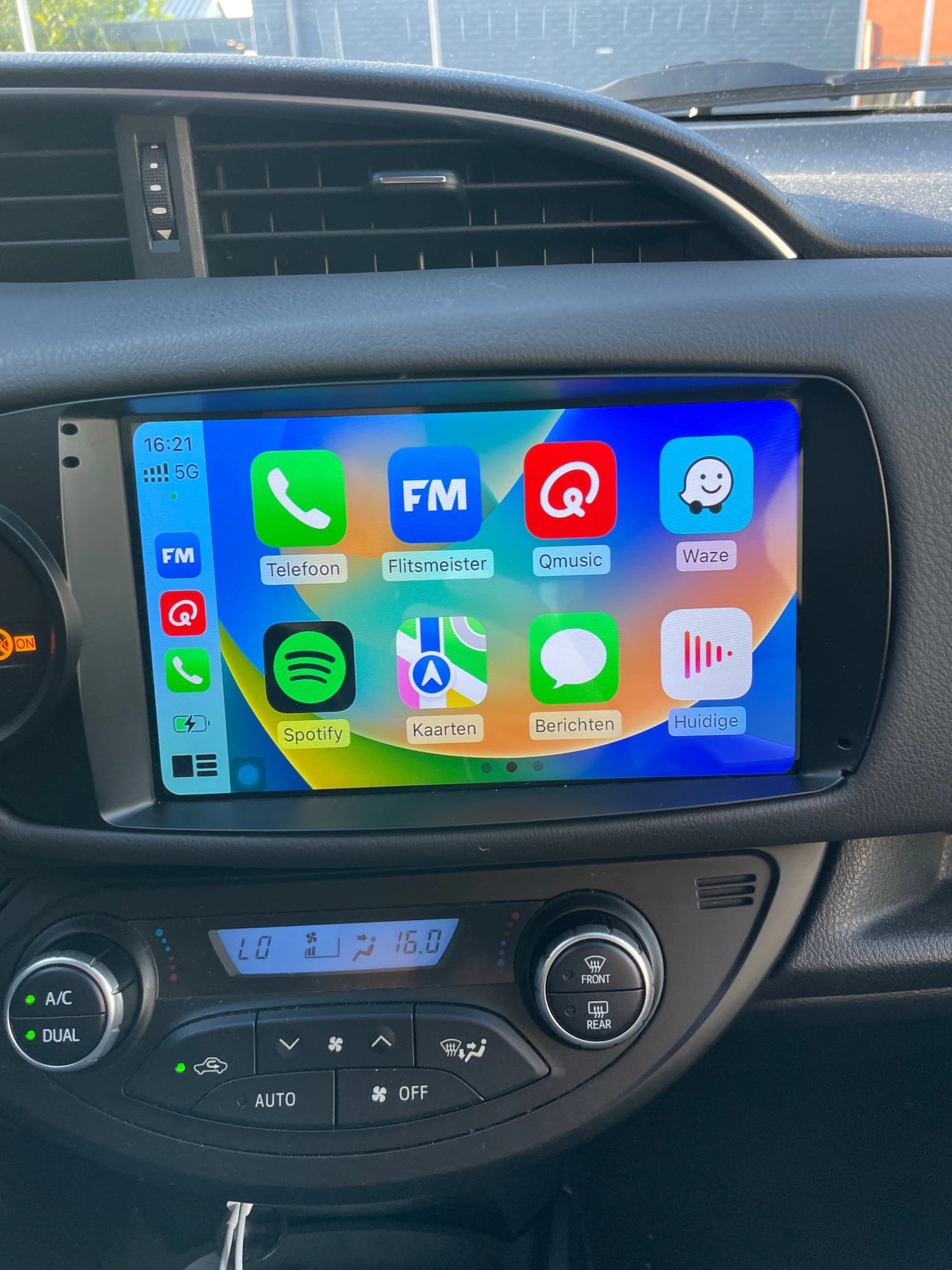 Toyota Yaris | 2012-2018 | Android Screen VMS