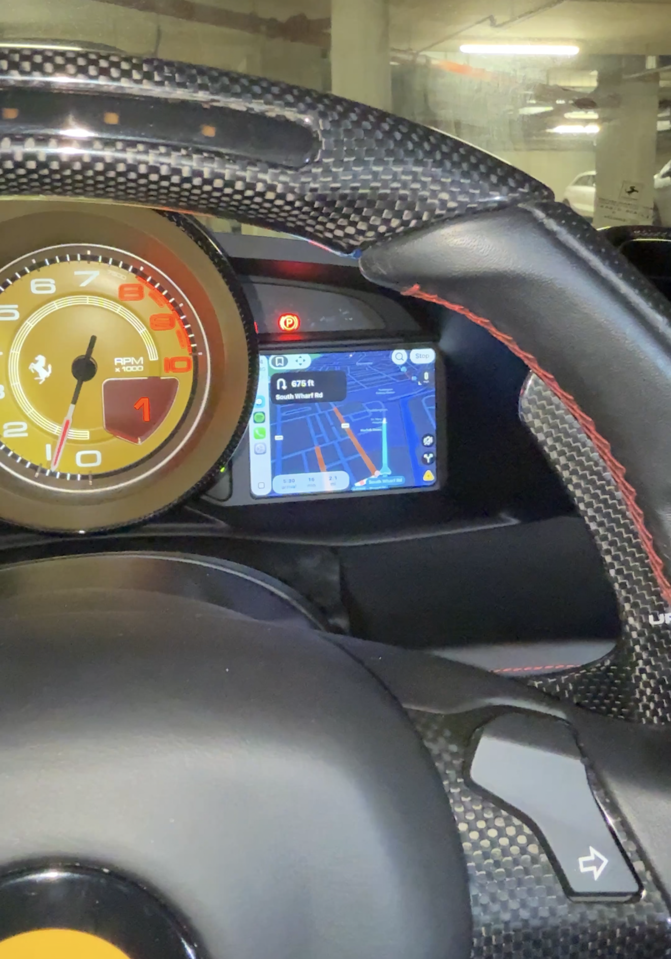 Ferrari | Wireless Carplay Box