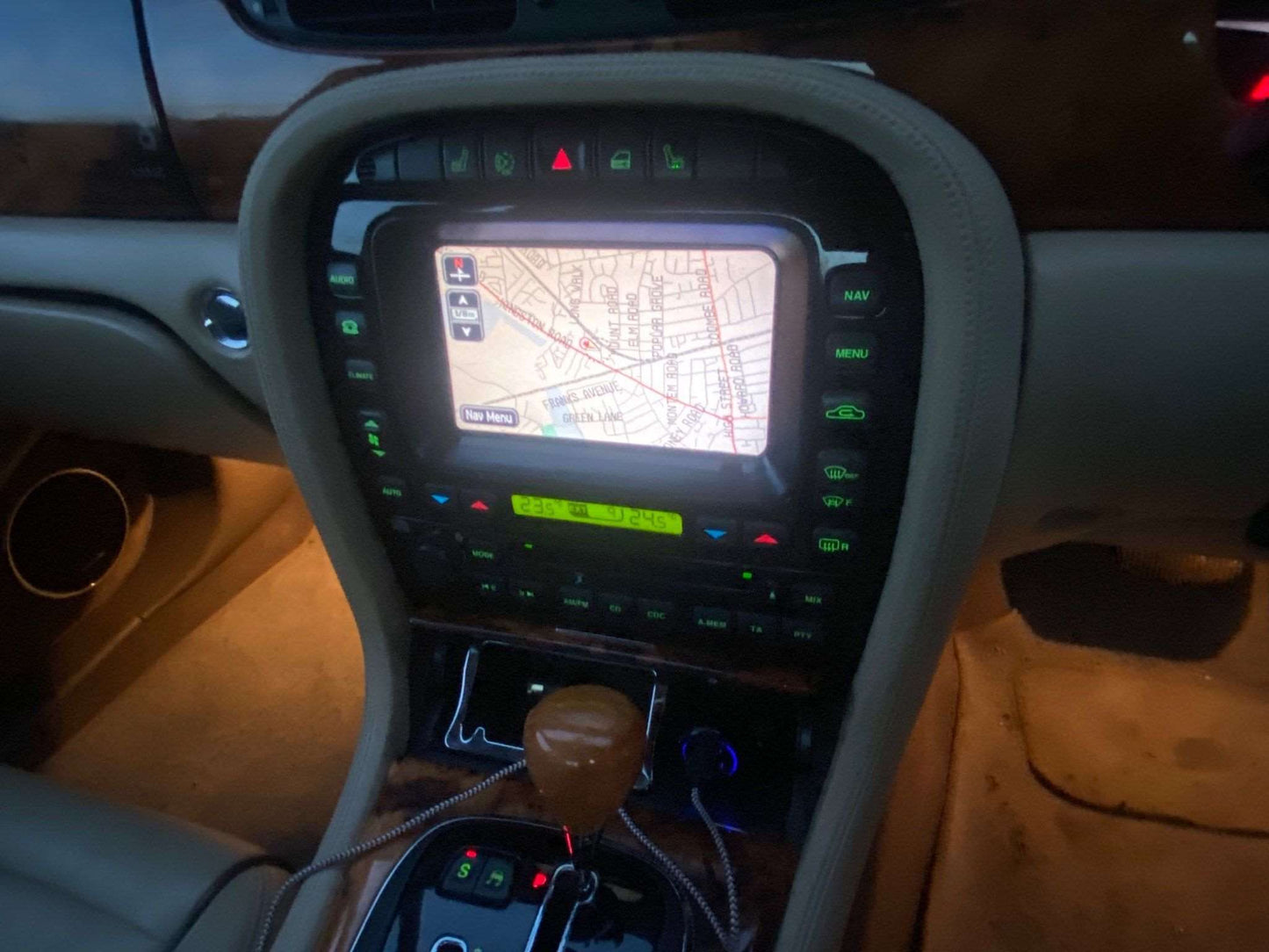 Jaguar XJ | 2004-2008 | Android Screen VMS